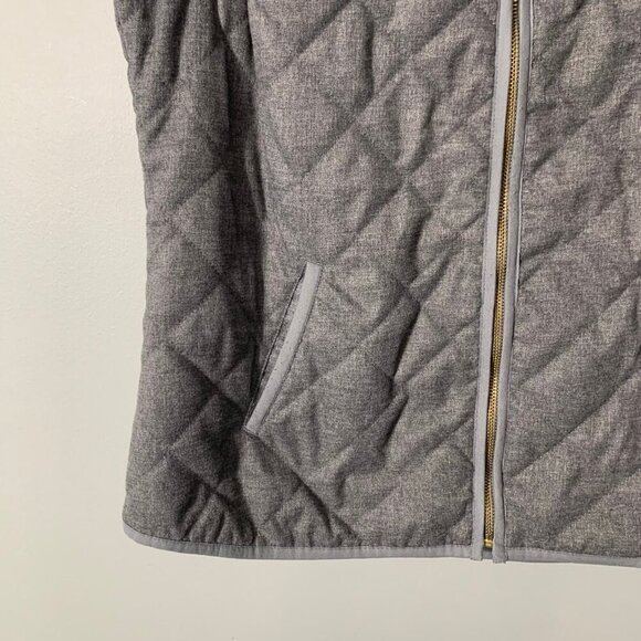 Old Navy thin lightweight gray quilted full zipper fall winter sleeveless vest - Picture 2 of 10